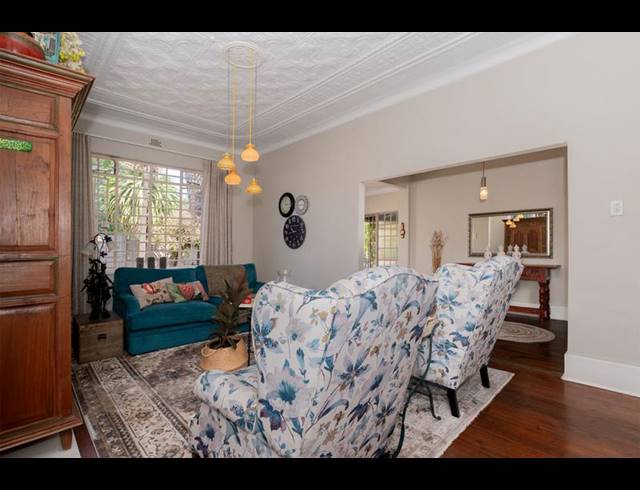 3 BEDROOM HOUSE FOR SALE IN KENSINGTON